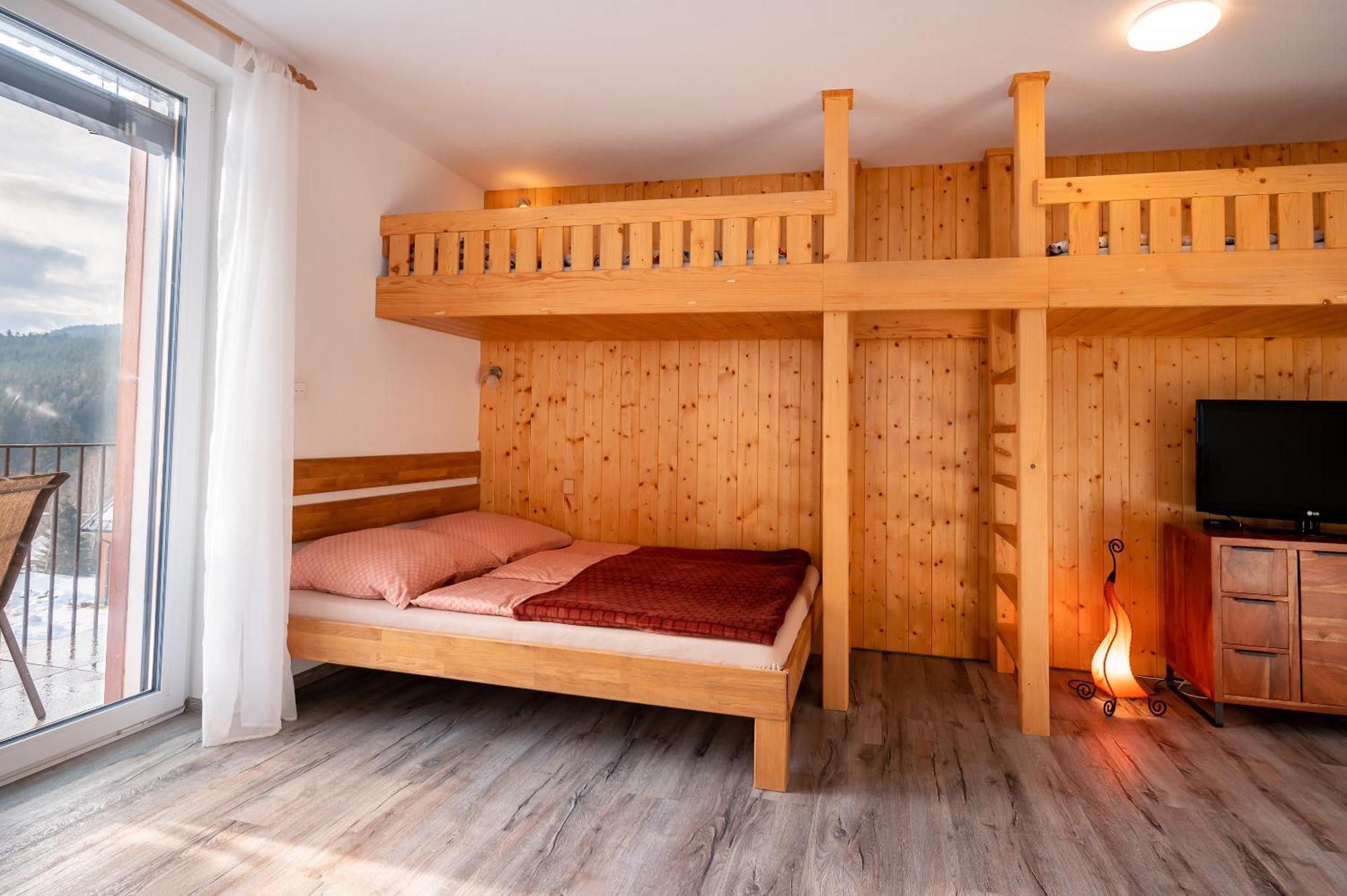Apartman U Mamuta Dolni Morava Exterior photo